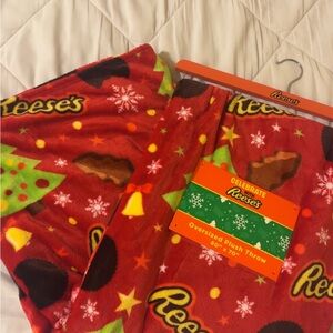 Reese's Festive Red Plush Throw Blanket